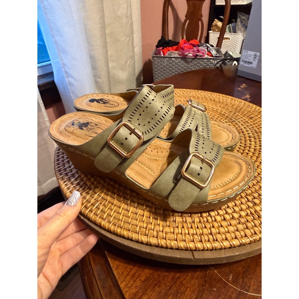 CC Shoes Olive Green Wedge Sandals Double Buckle Slide Perforated Mules Size 8W